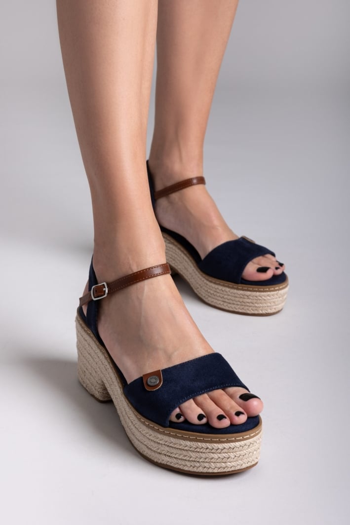 Πέδιλα suede με σχοινί στη σόλα Refresh 172578