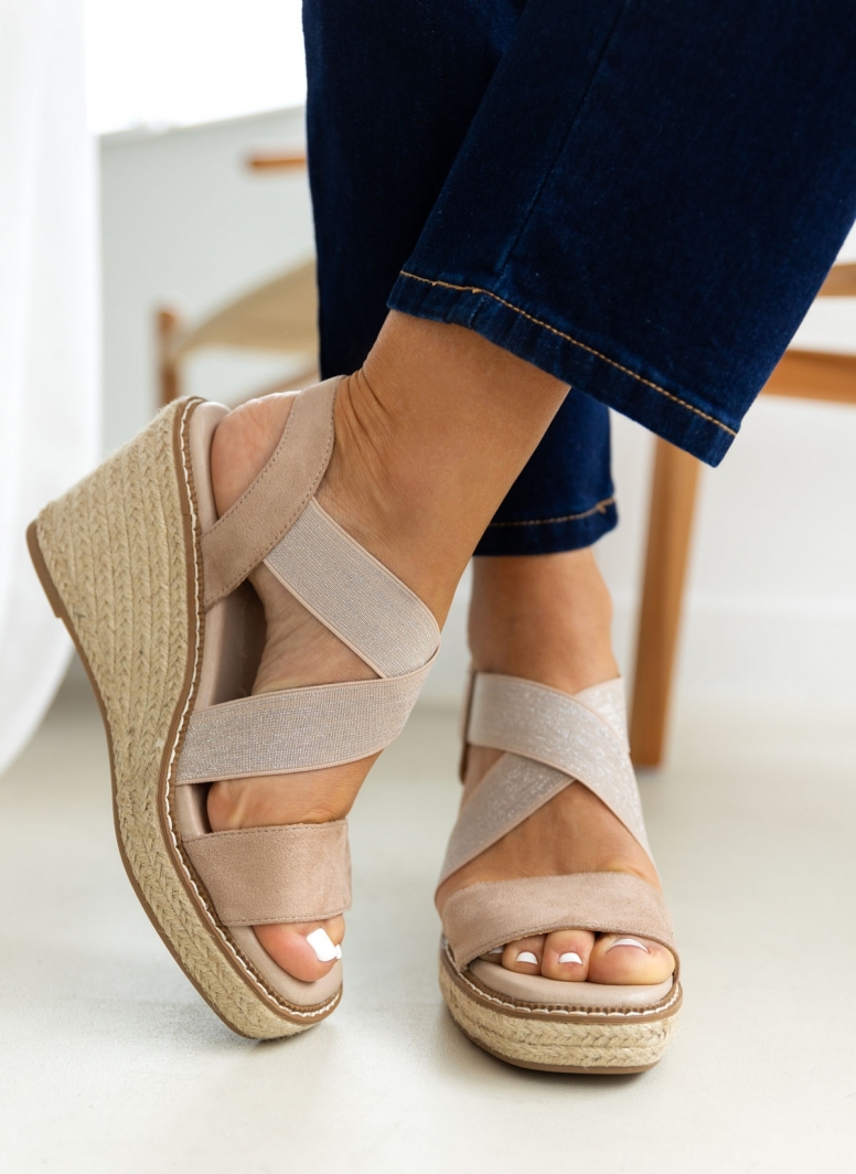 Πλατφόρμες suede με crossover λάστιχα Xti 142326