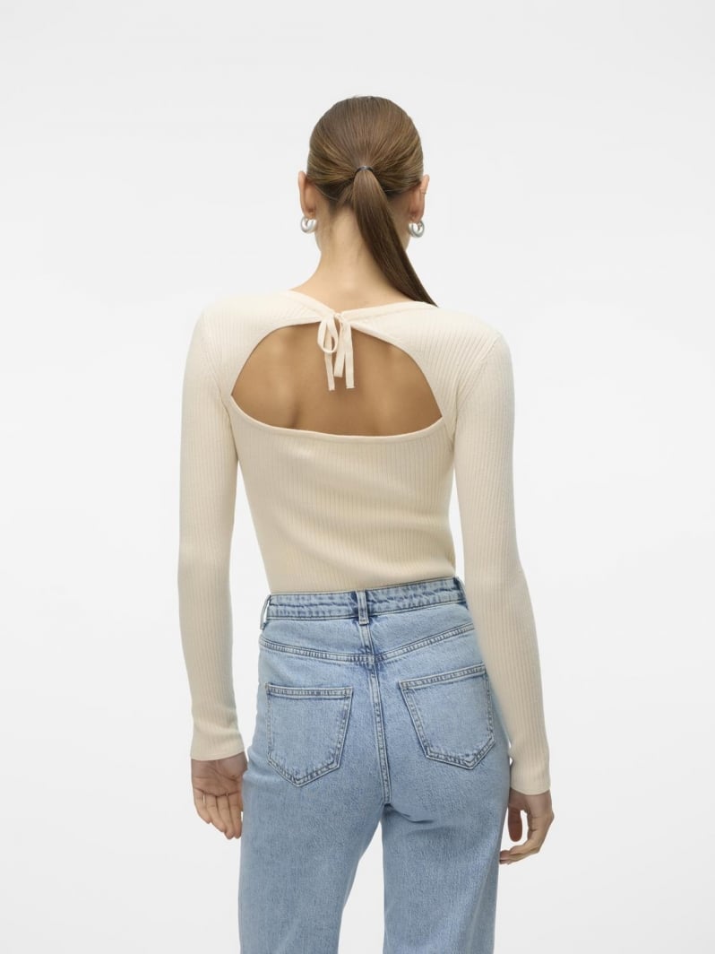 Πουλόβερ εφαρμοστό με ανοιχτή πλάτη VERO MODA 10310575