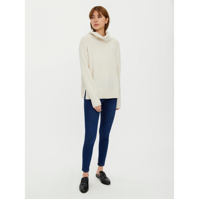 Πλεκτό πουλόβερ με φαρδύ ζιβάγκο Vero Moda 10231324