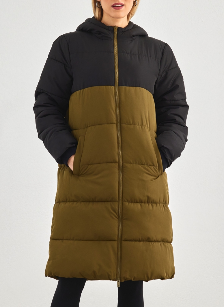 Puffer μπουφάν με κουκούλα και διχρωμία Pieces 17131176