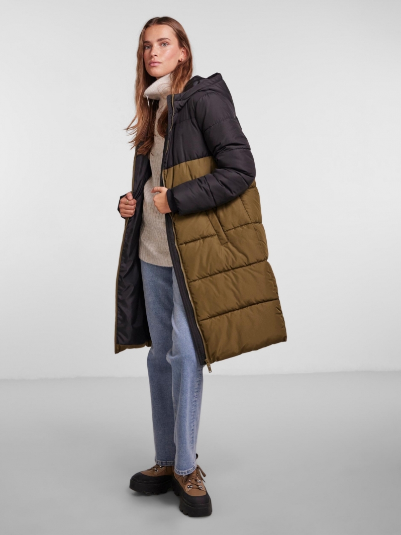 Puffer μπουφάν με κουκούλα και διχρωμία Pieces 17131176