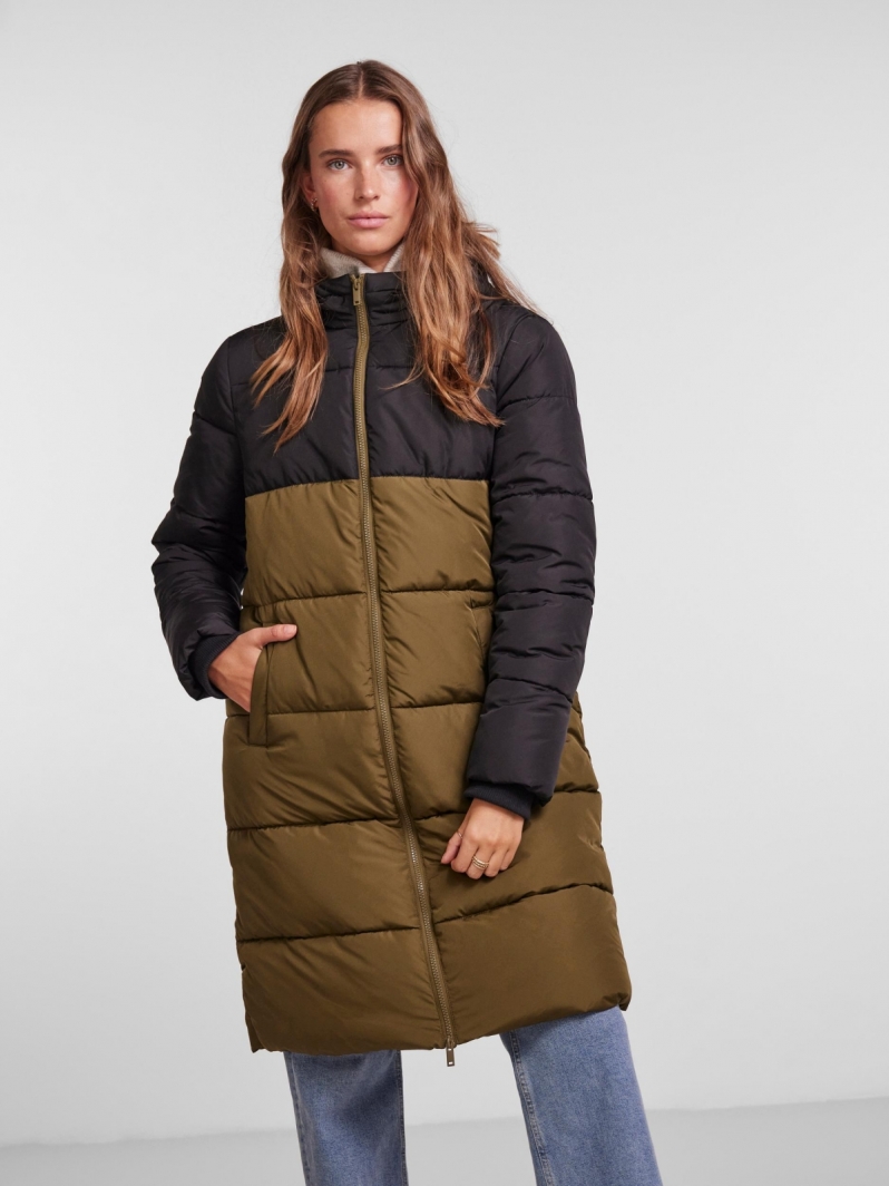 Puffer μπουφάν με κουκούλα και διχρωμία Pieces 17131176