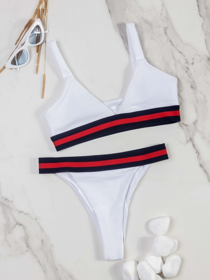 Ριπ bikini με μπουστάκι και λάστιχο με ρίγα