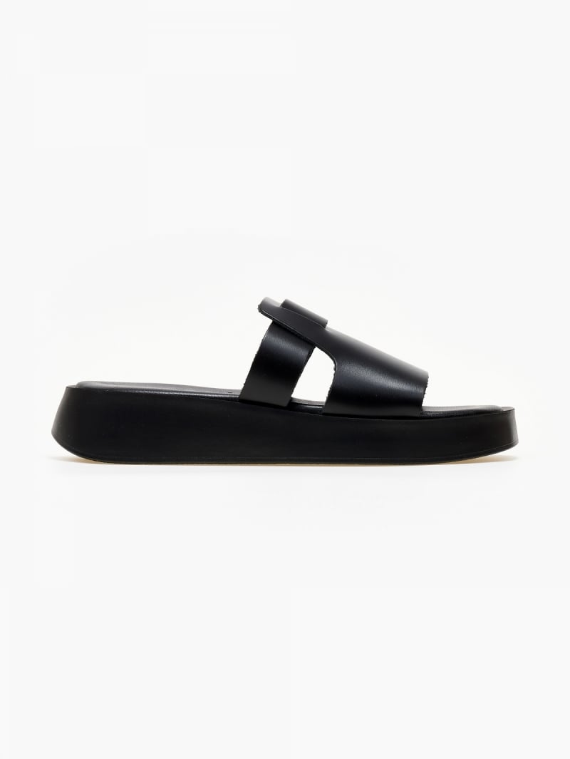 Σανδάλια δερμάτινα flatforms estil