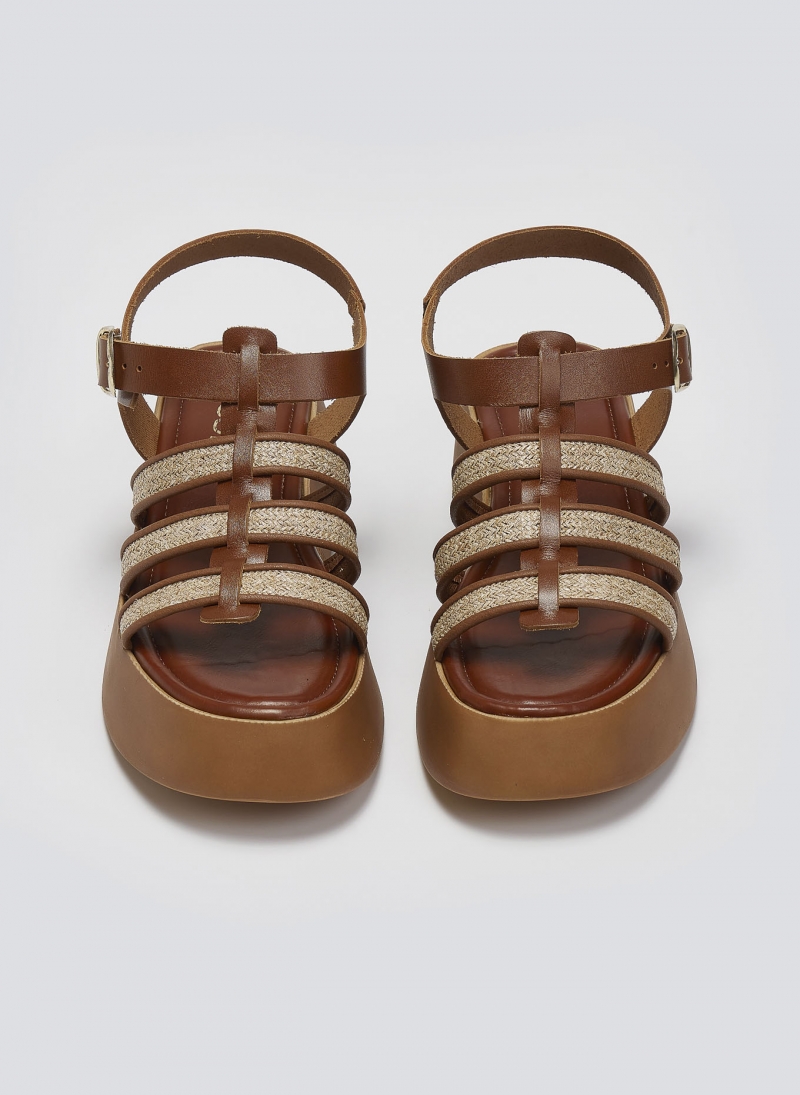 Σανδάλια δερμάτινα flatforms gladiator με ψάθα Estil