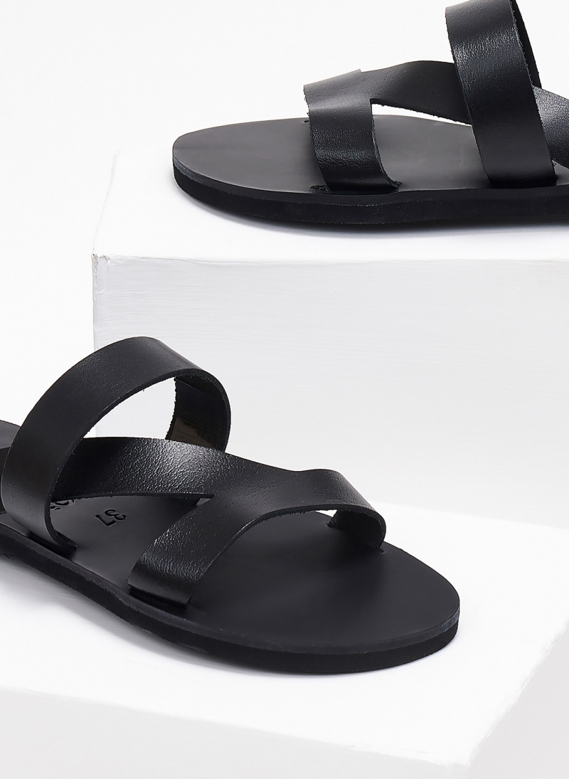 Σανδάλια δερμάτινα με ιδιαίτερες φάσες Iris Sandals