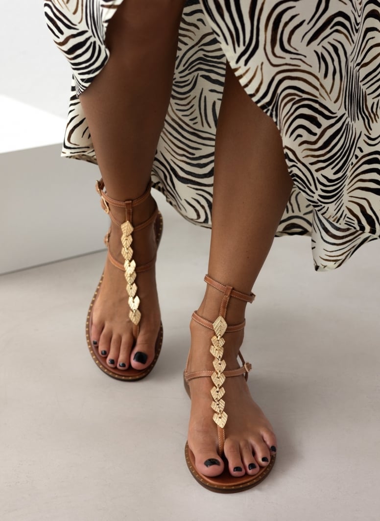 Σανδάλια δερμάτινα με μεταλλικά φύλλα Iris Sandals