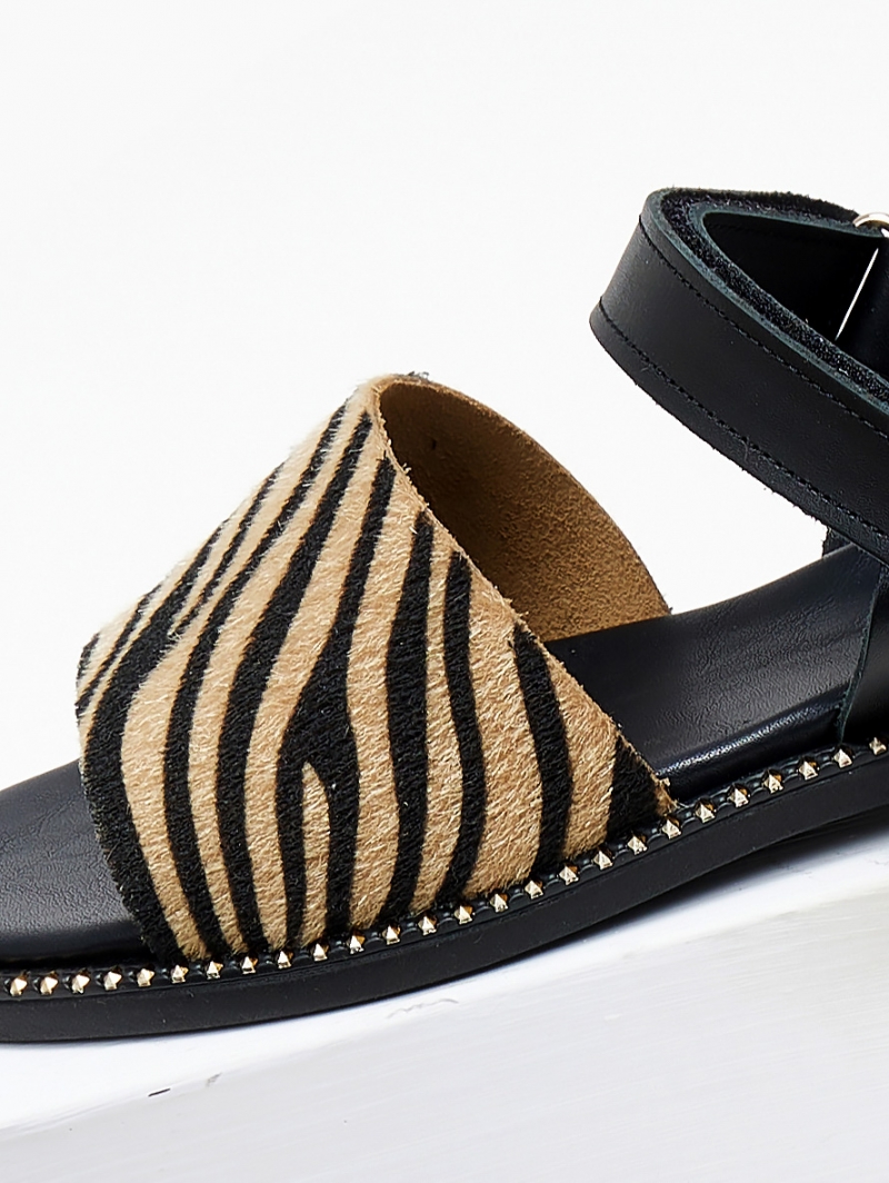 Σανδάλια δερμάτινα με συνθετικό ponyskin TFP