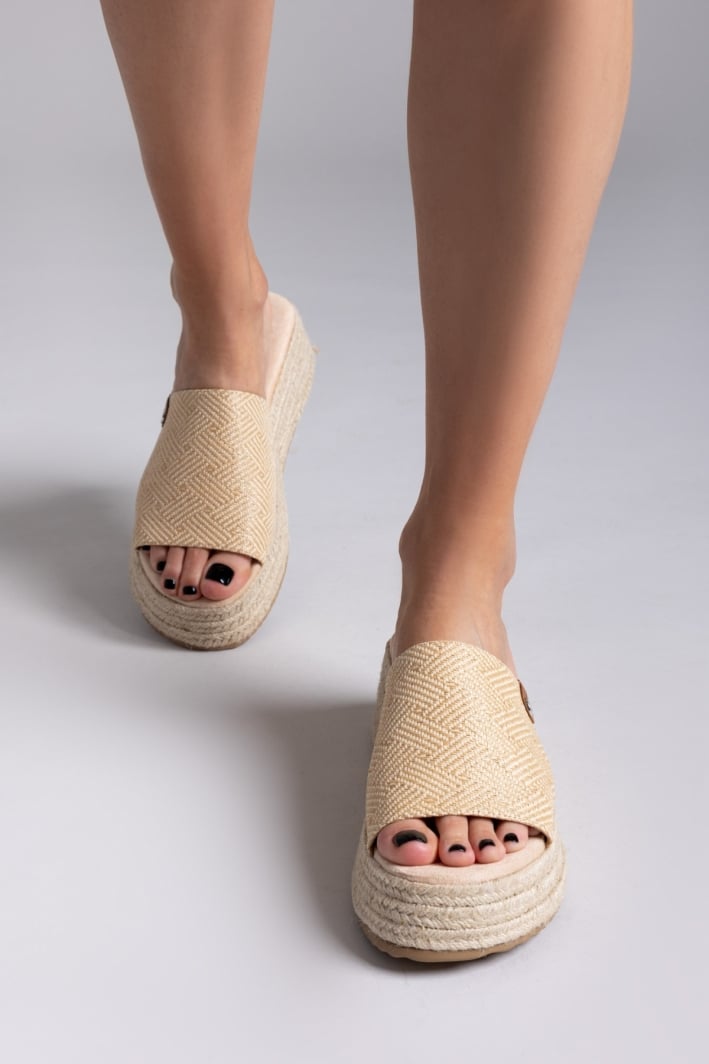 Σανδάλια flatforms από ψάθα Refresh 172667
