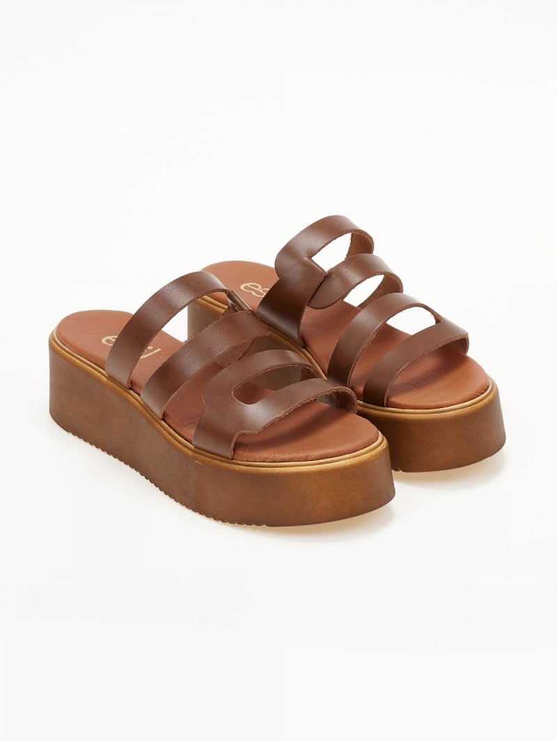 Σανδάλια flatforms δερμάτινα με ανοίγματα estil