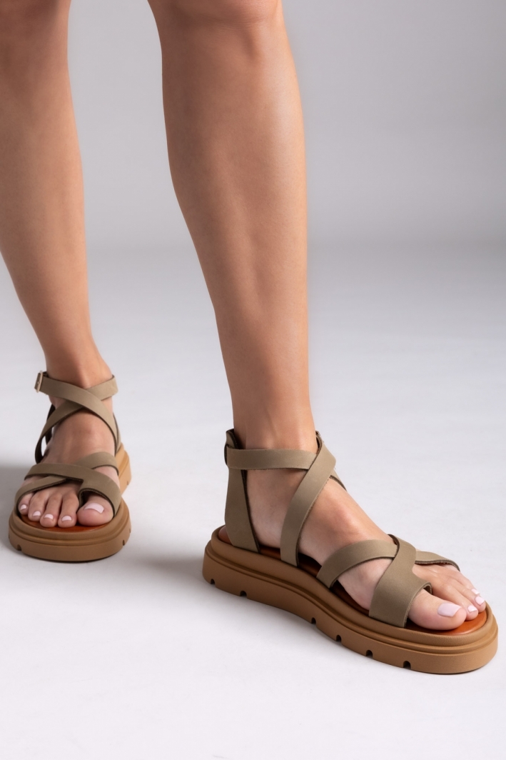 Σανδάλια flatforms δερμάτινα με δάκτυλο Tfp