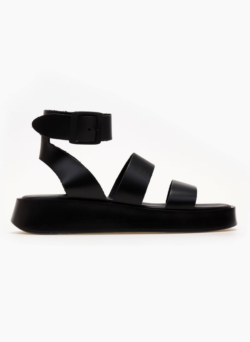 Σανδάλια flatforms δερμάτινα με μπαρέτα TFP