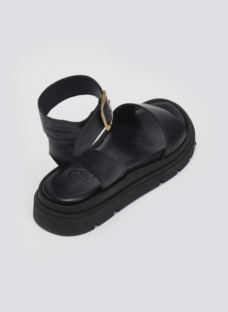 Σανδάλια flatforms δερμάτινα με μπαρέτα TFP
