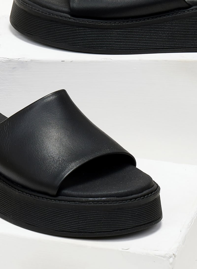 Σανδάλια flatforms δερμάτινα Ragazza 01235