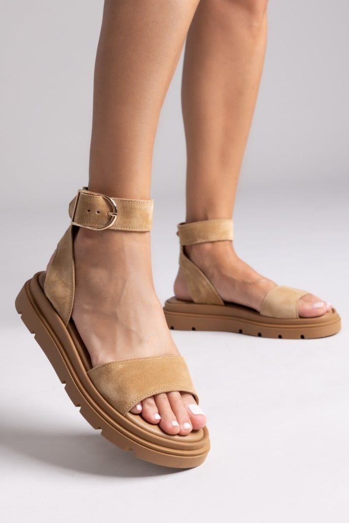 Σανδάλια flatforms καστόρινα με μπαρέτα TFP