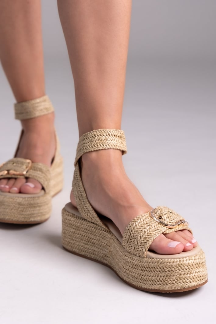 Σανδάλια flatforms ψάθινα Mariella Fabiani 2512/05