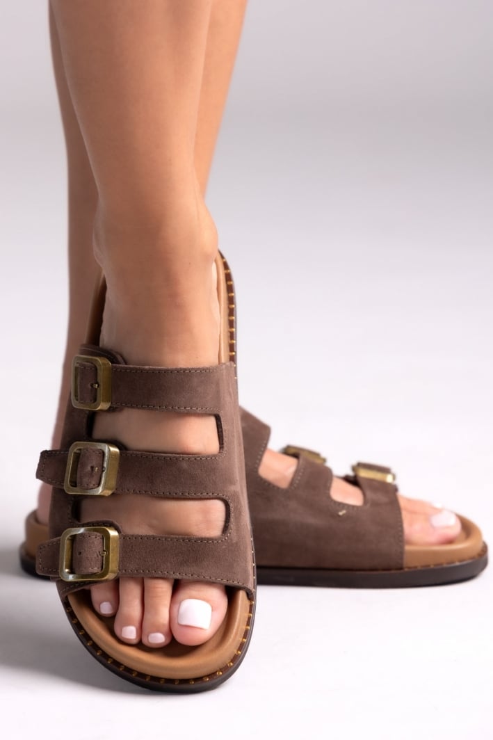 Σανδάλια καστόρινα flatforms με τοκάδες
