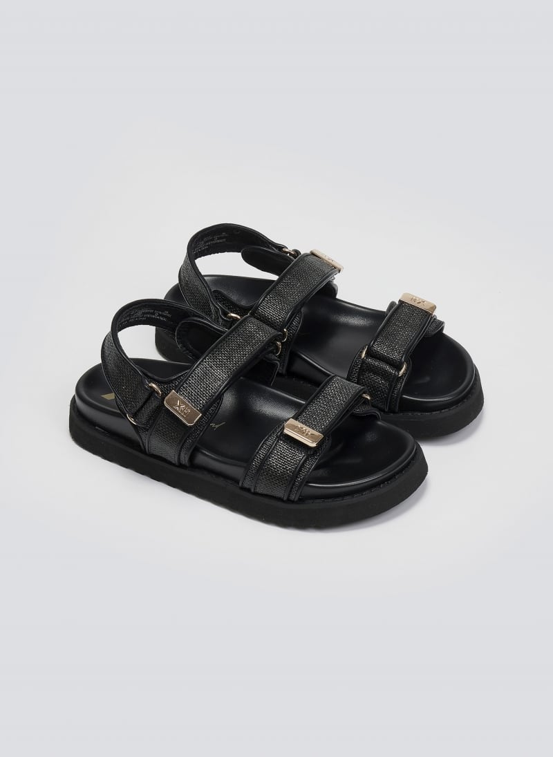 Σανδάλια με sporty σόλα Xti 144128