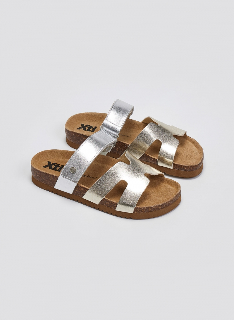 Σανδάλια με velcro Xti 144124