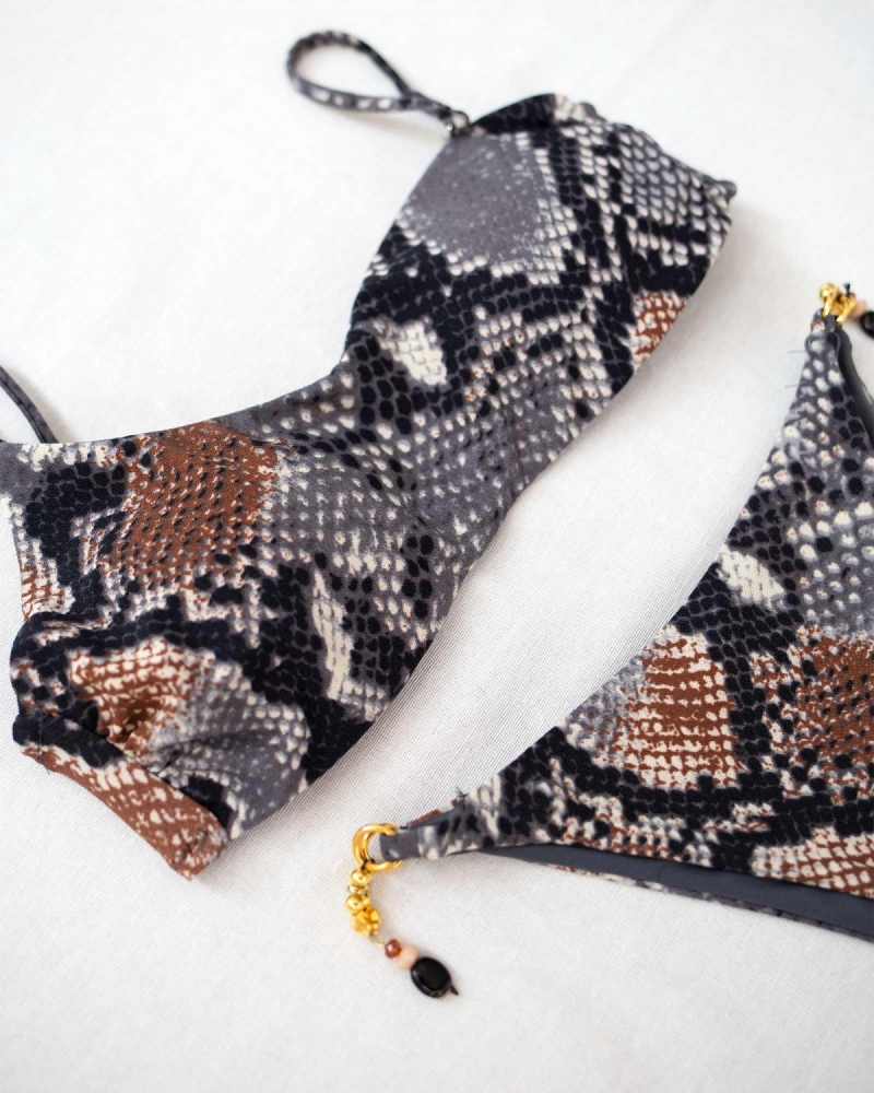 Βikini σετ animal print με χρυσές χάντρες