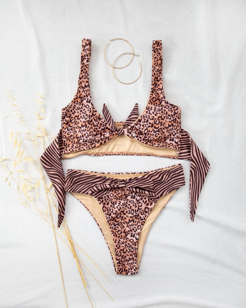 Σετ bandeau bikini με animal print