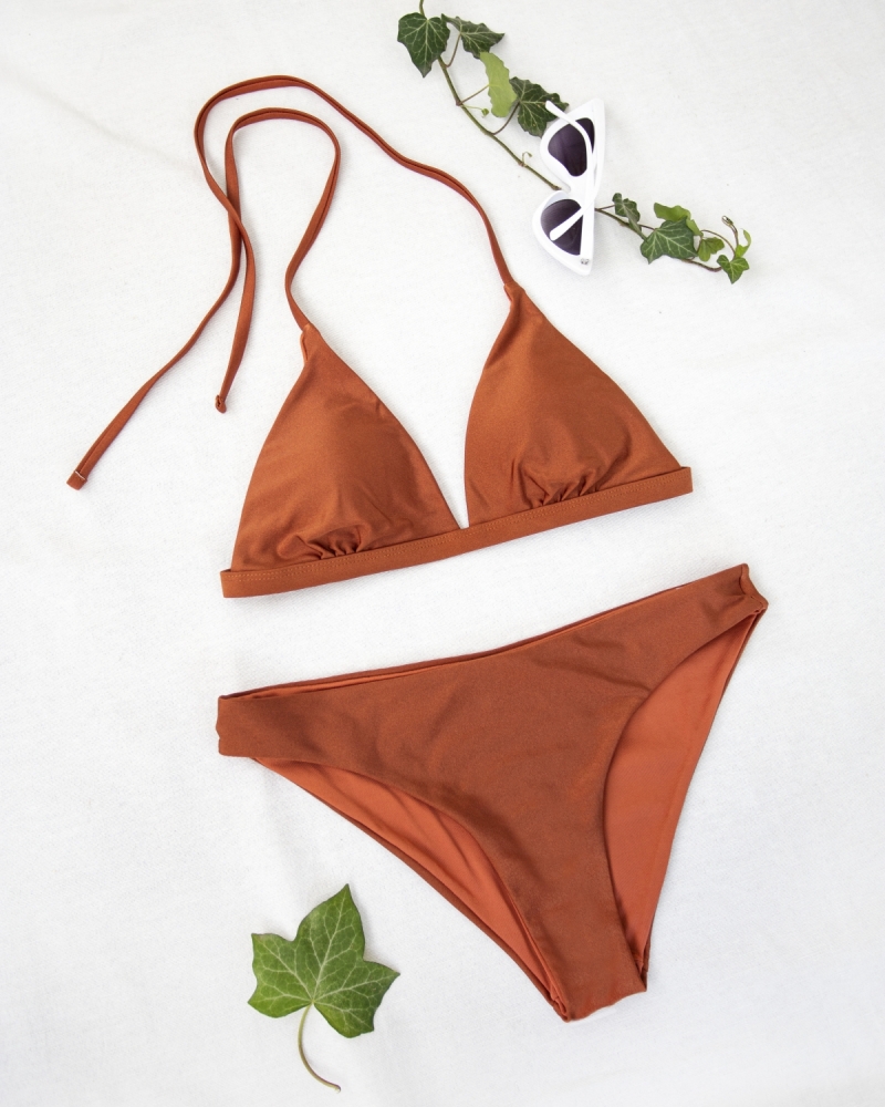 Σετ basic bikini με τρίγωνο top