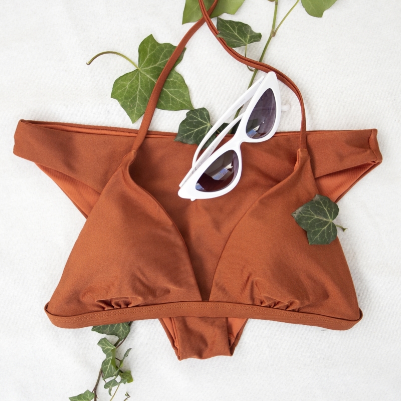 Σετ basic bikini με τρίγωνο top