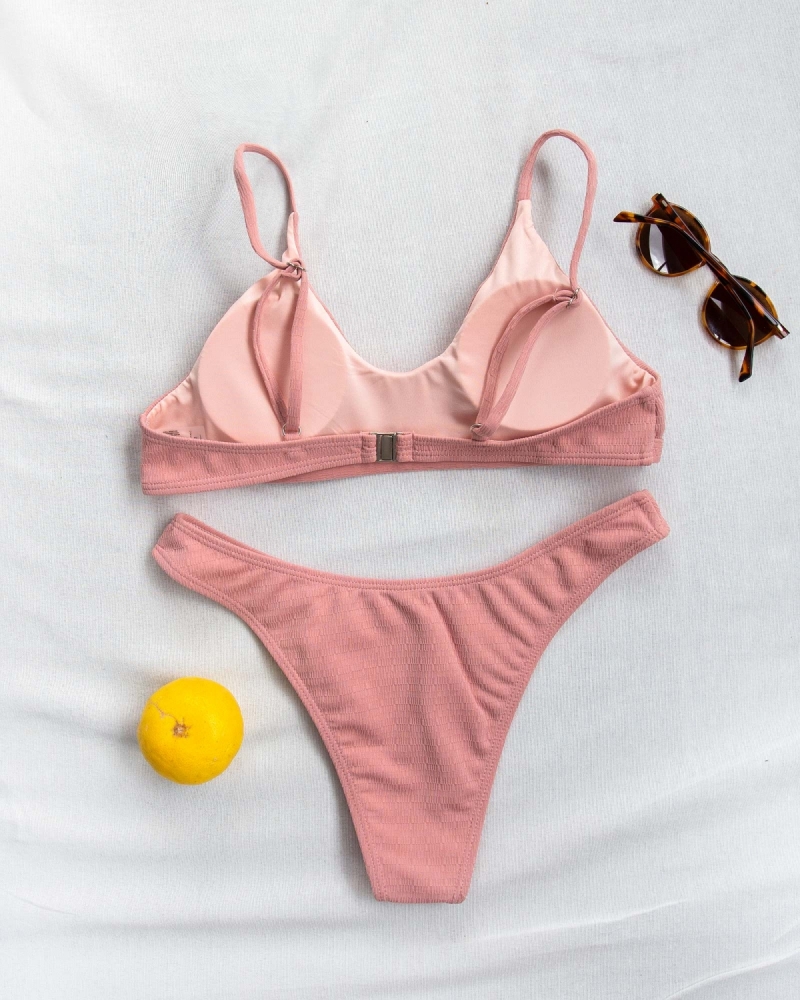 Σετ bikini με ανάγλυφο σχέδιο