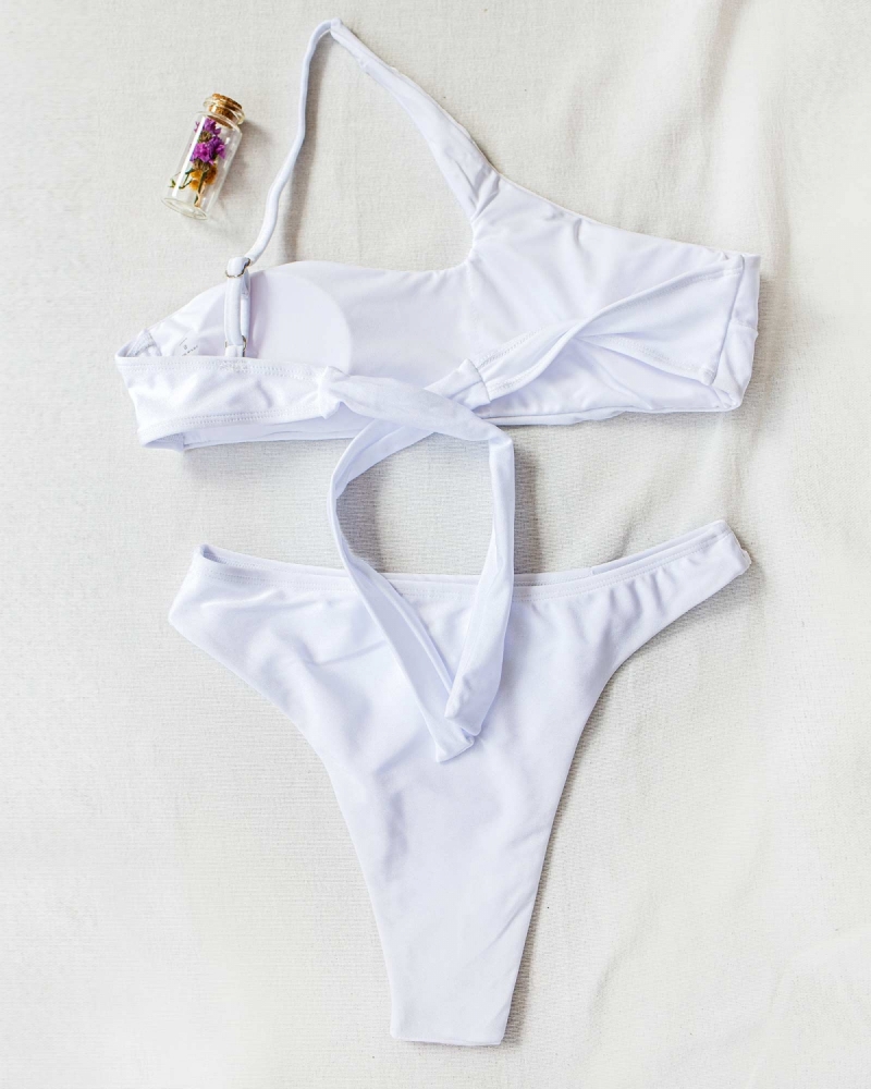 Σετ bikini με λοξό λουράκι
