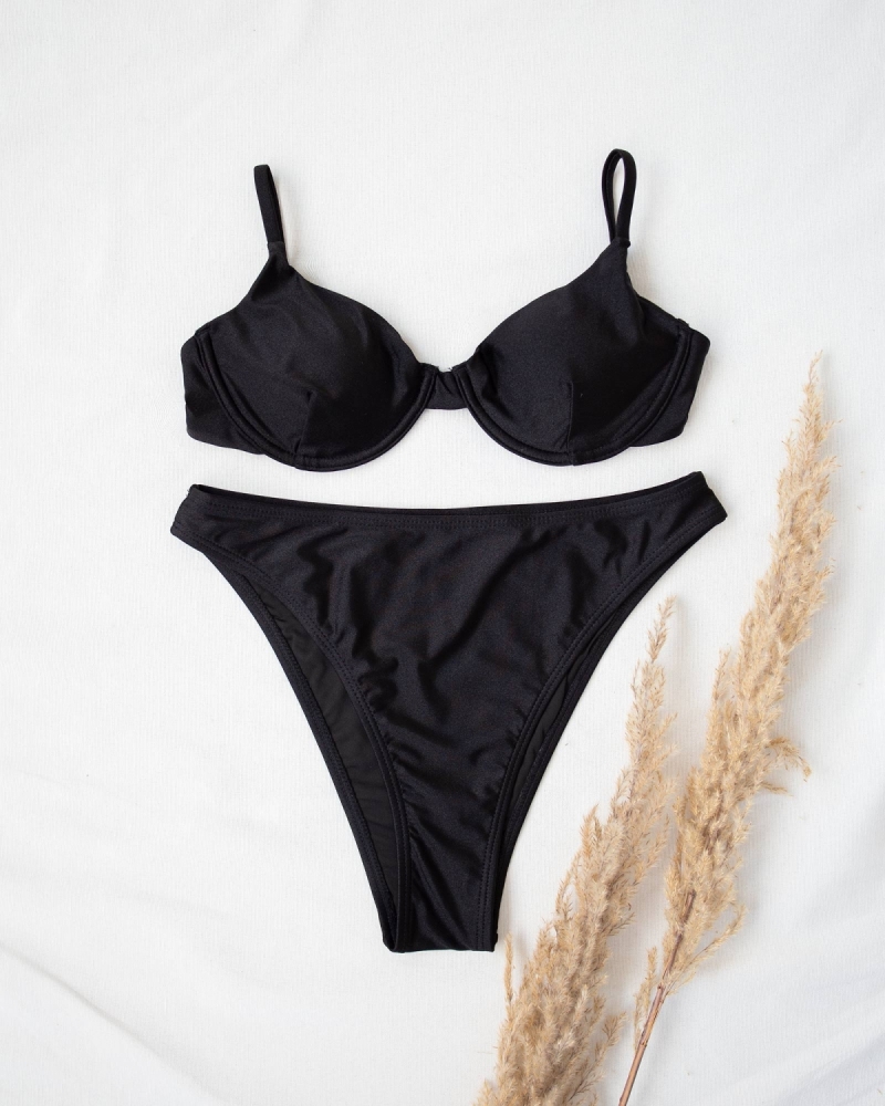 Σετ bikini με μπανέλα