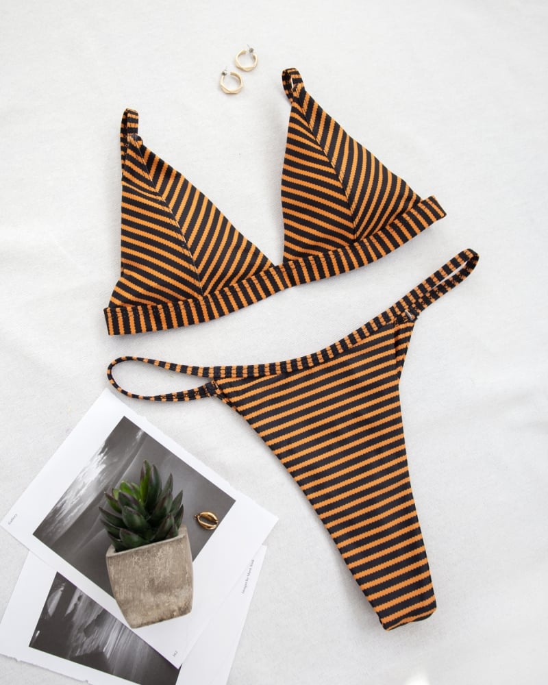 Σετ bikini με ρίγες