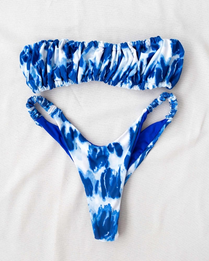 Σετ bikini με σούρες στο τοπ