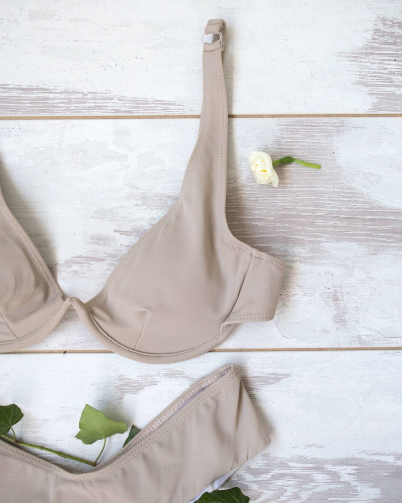 Σετ brazilian bikini με μπανέλα