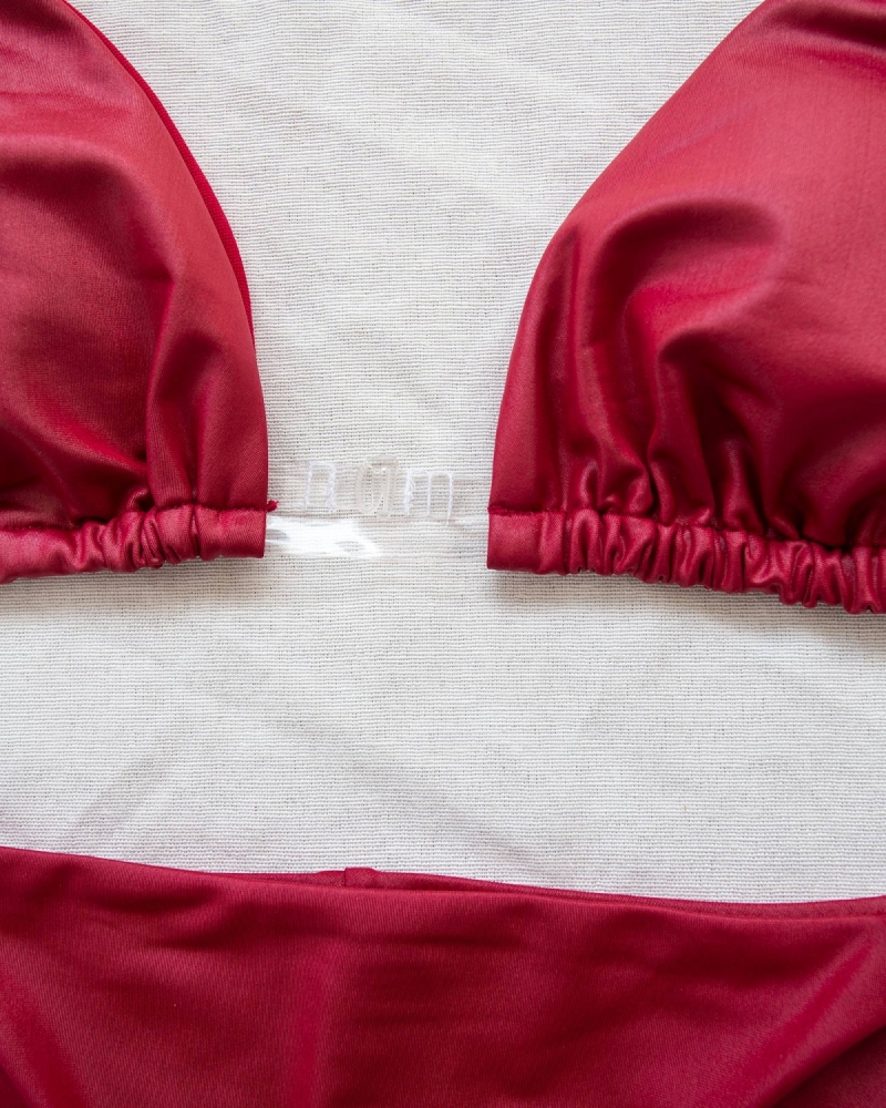 Σετ γυαλιστερό bikini με διάφανα λουράκια