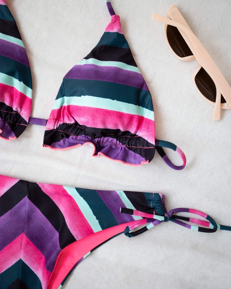 Σετ ριγέ bikini με κορδονάκια