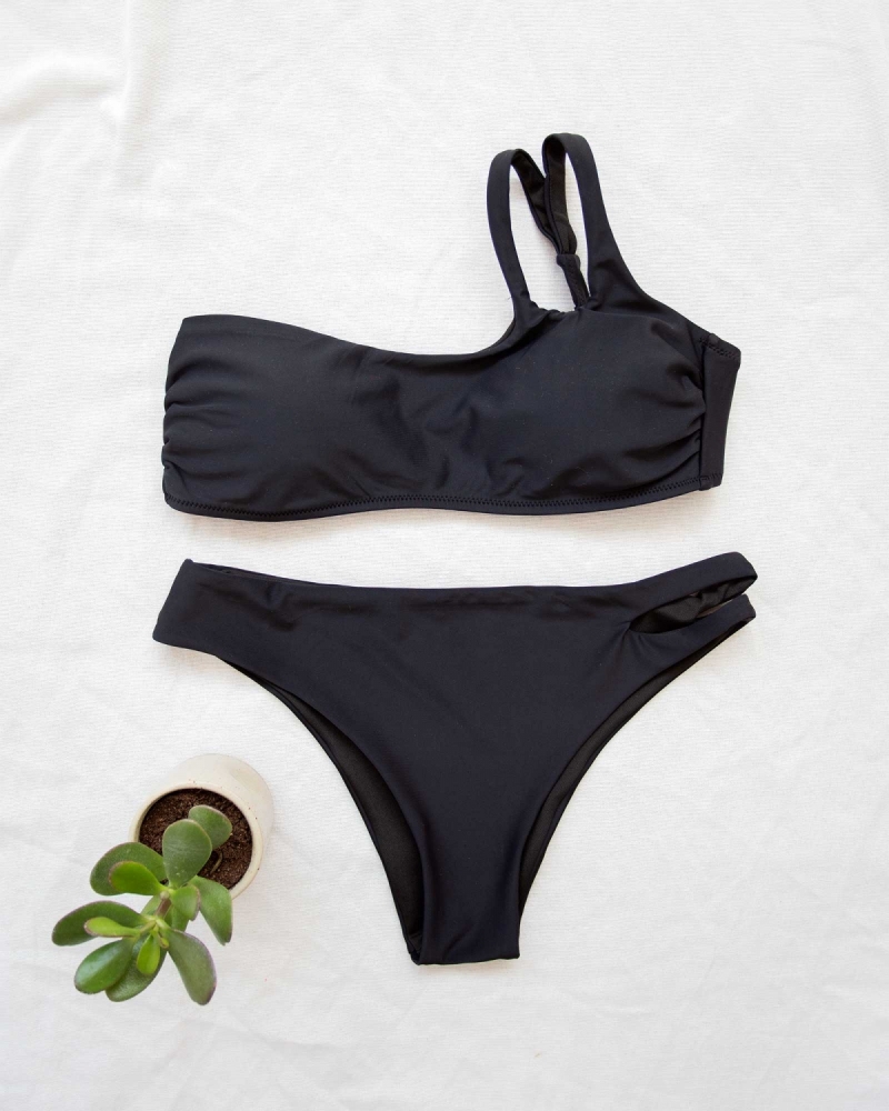 Σετ strapless bikini με έναν ώμο