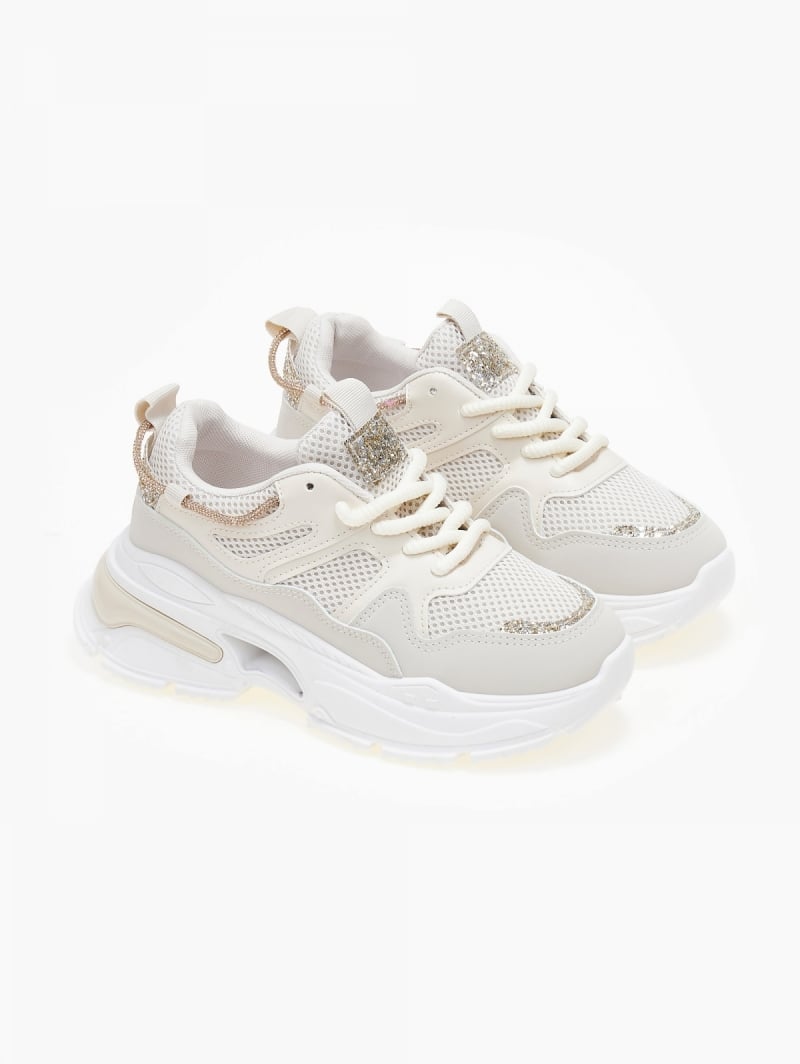 Sneakers chunky σε συνδυασμούς χρωμάτων