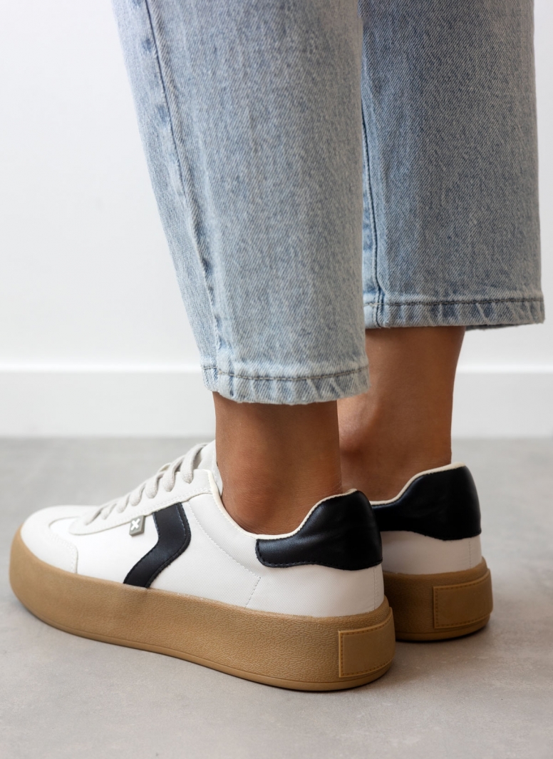 Sneakers flatforms με διχρωμία Xti 142953