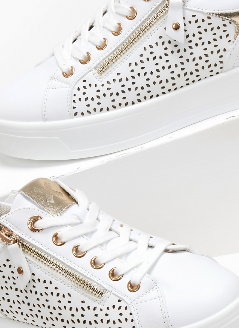 Sneakers flatforms με φερμουάρ Xti 142229