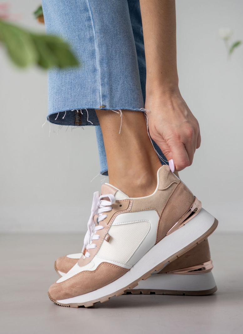 Sneakers με μεταλλικά στοιχεία Xti 140870