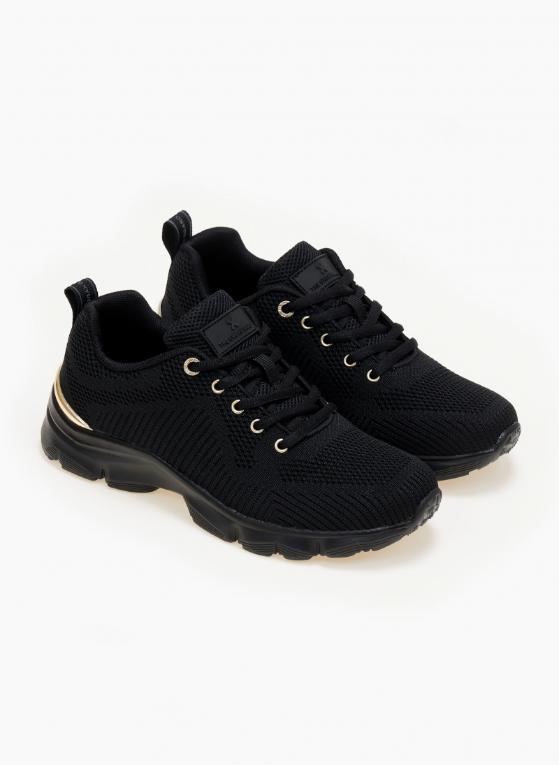 Sneakers με πλεκτό σχέδιο Xti 142452