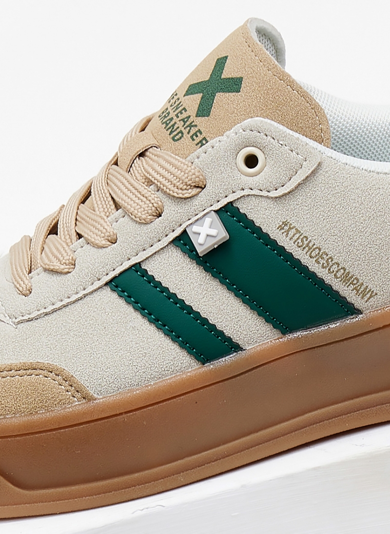 Sneakers με ρίγες Xti 143483