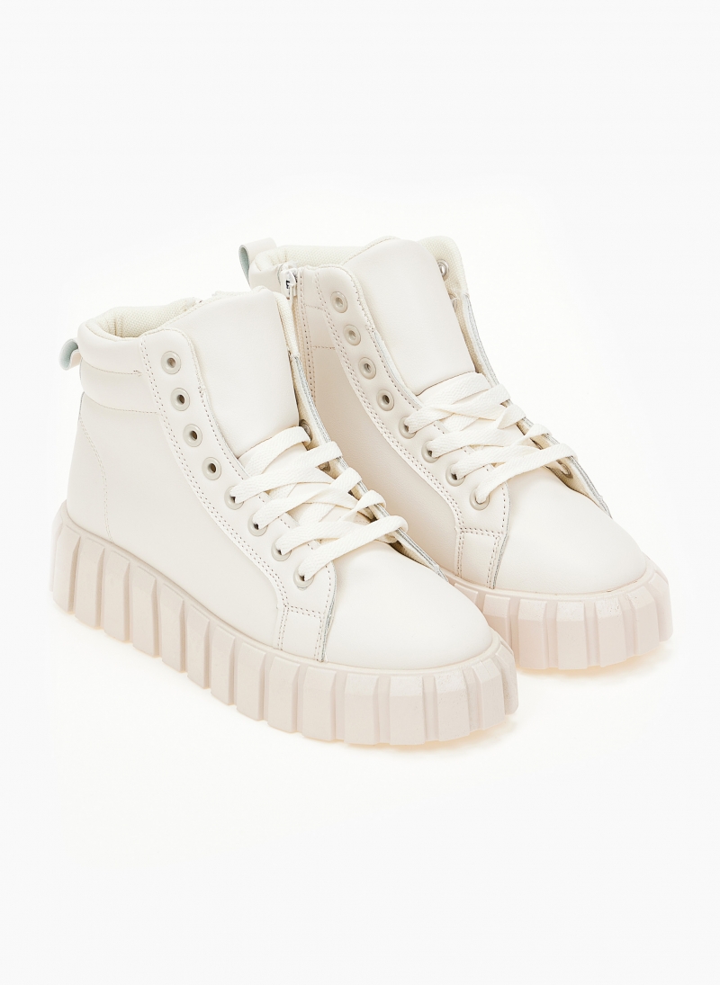 Sneakers μποτάκια με σχέδιο στη σόλα