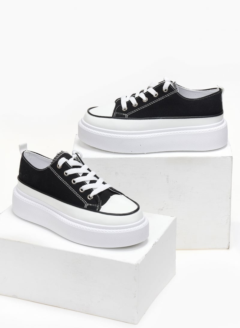 Sneakers πάνινα με ψηλή σόλα