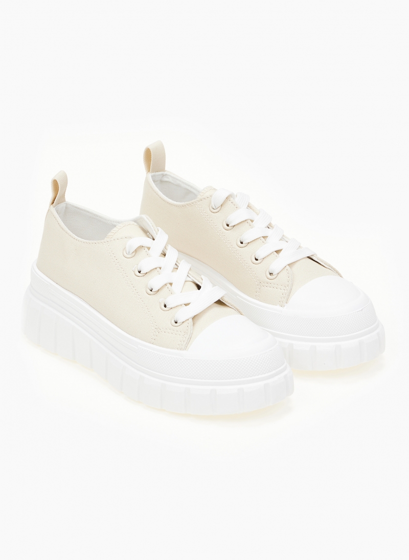 Sneakers πάνινα με σχέδιο στη σόλα
