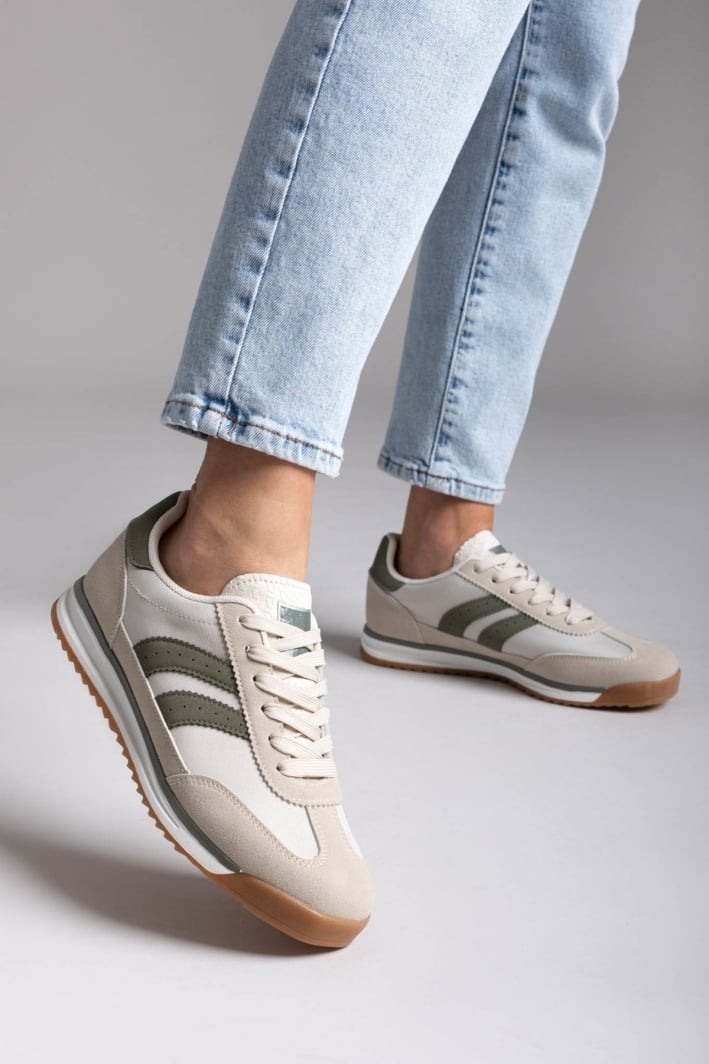 Sneakers σε συνδυασμούς χρωμάτων ERYNN