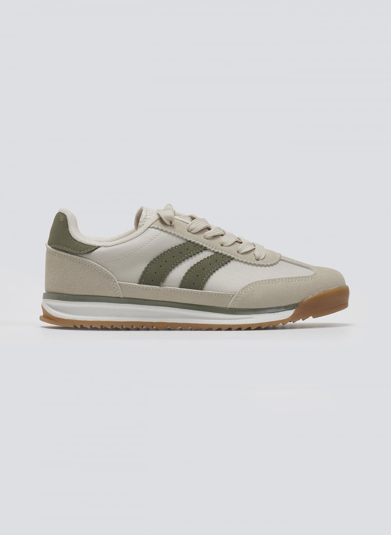 Sneakers σε συνδυασμούς χρωμάτων ERYNN