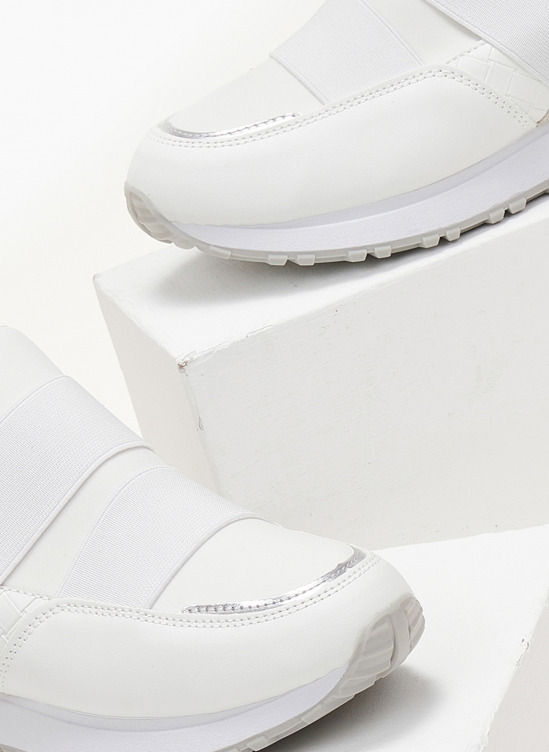 Sneakers slip on με λάστιχα