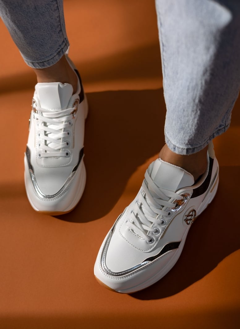 Sneakers wedges με σχέδιο